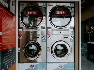 How to Start a Laundromat Business