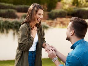 How to Get a Prenuptial Agreement in Arizona