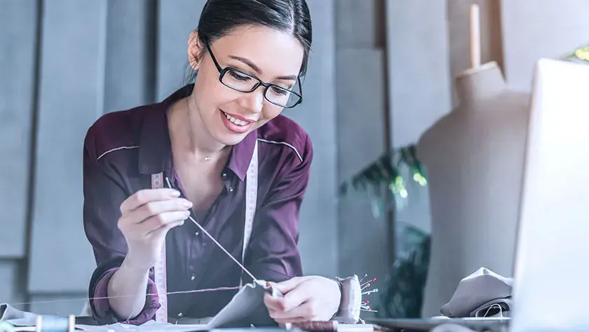 seamstress-sewing